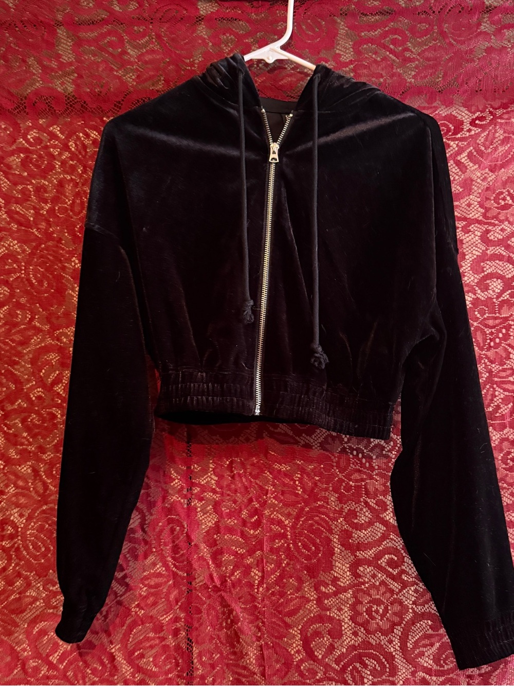 Divided by H&M Black Velvet Cropped Zip Hoodie - Extra Small | Y2K Streetwear